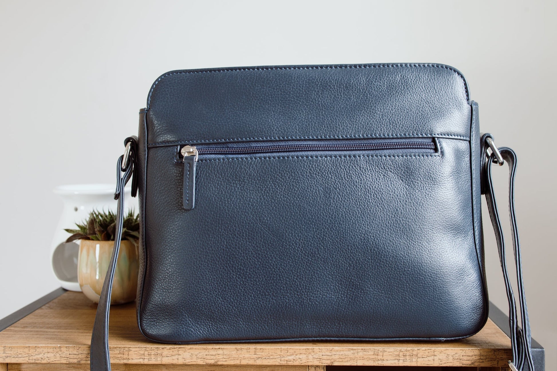 Belgrave Elegance Classic Handbag | Grains & Tan