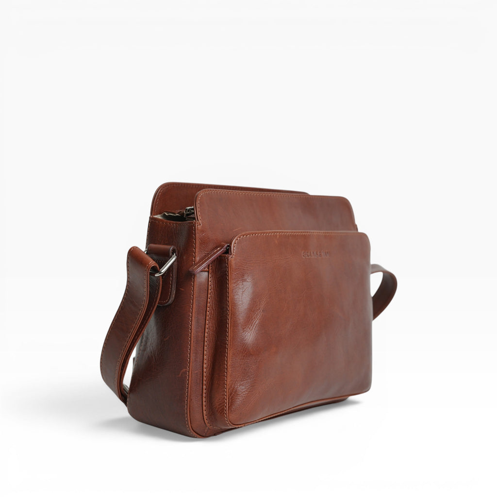 Belgrave Elegance Classic Multi-Compartment Handbag | Grains & Tan