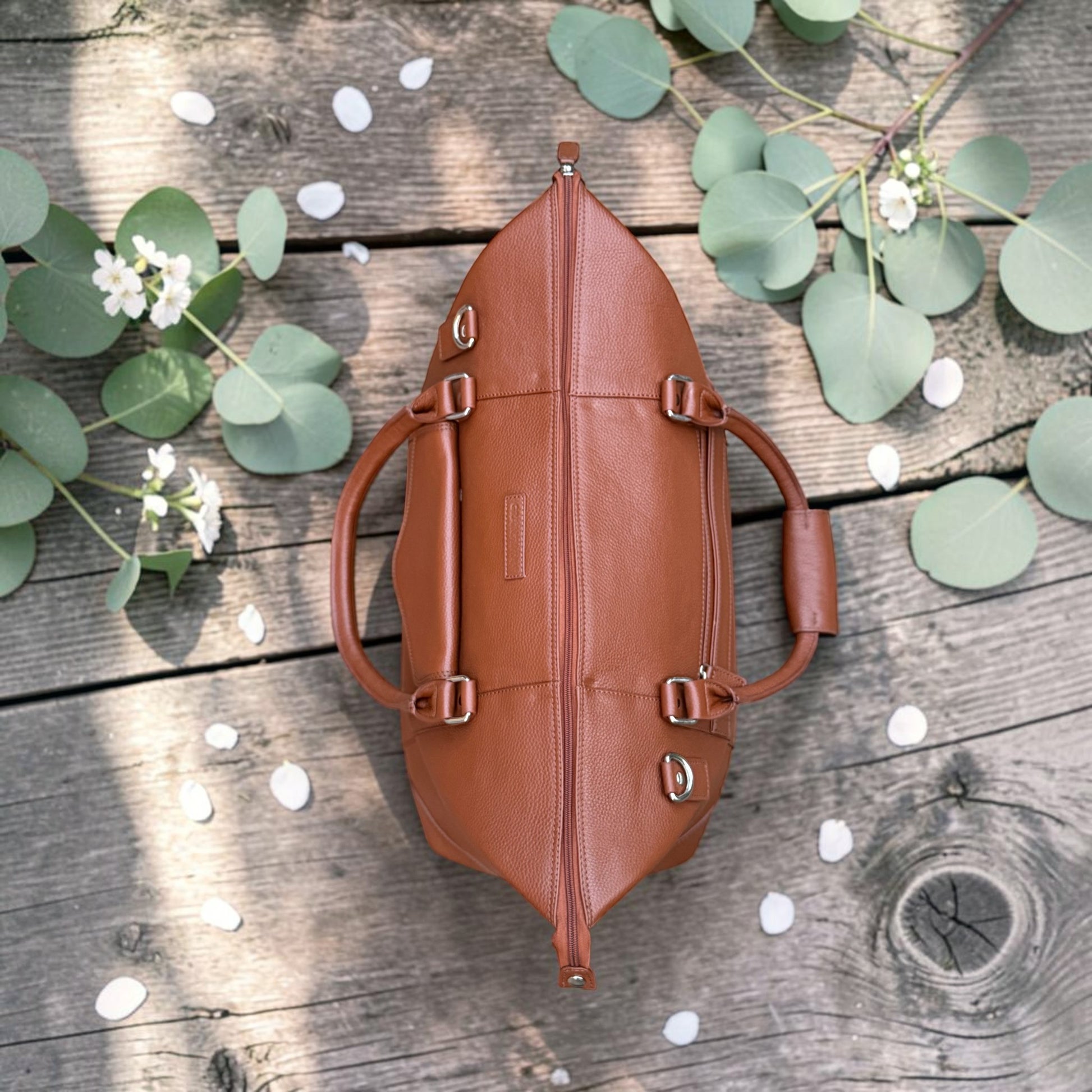 The Windermere Leather Weekender Bag – Premium Full Grain Leather Holdall | Travel Duffel Bag