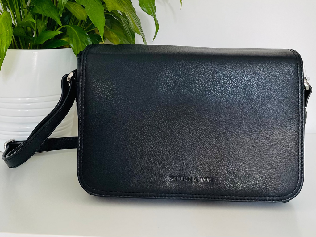 GT-KH3 Full-Grain Leather Flap Handbag: Adjustable Shoulder Bag