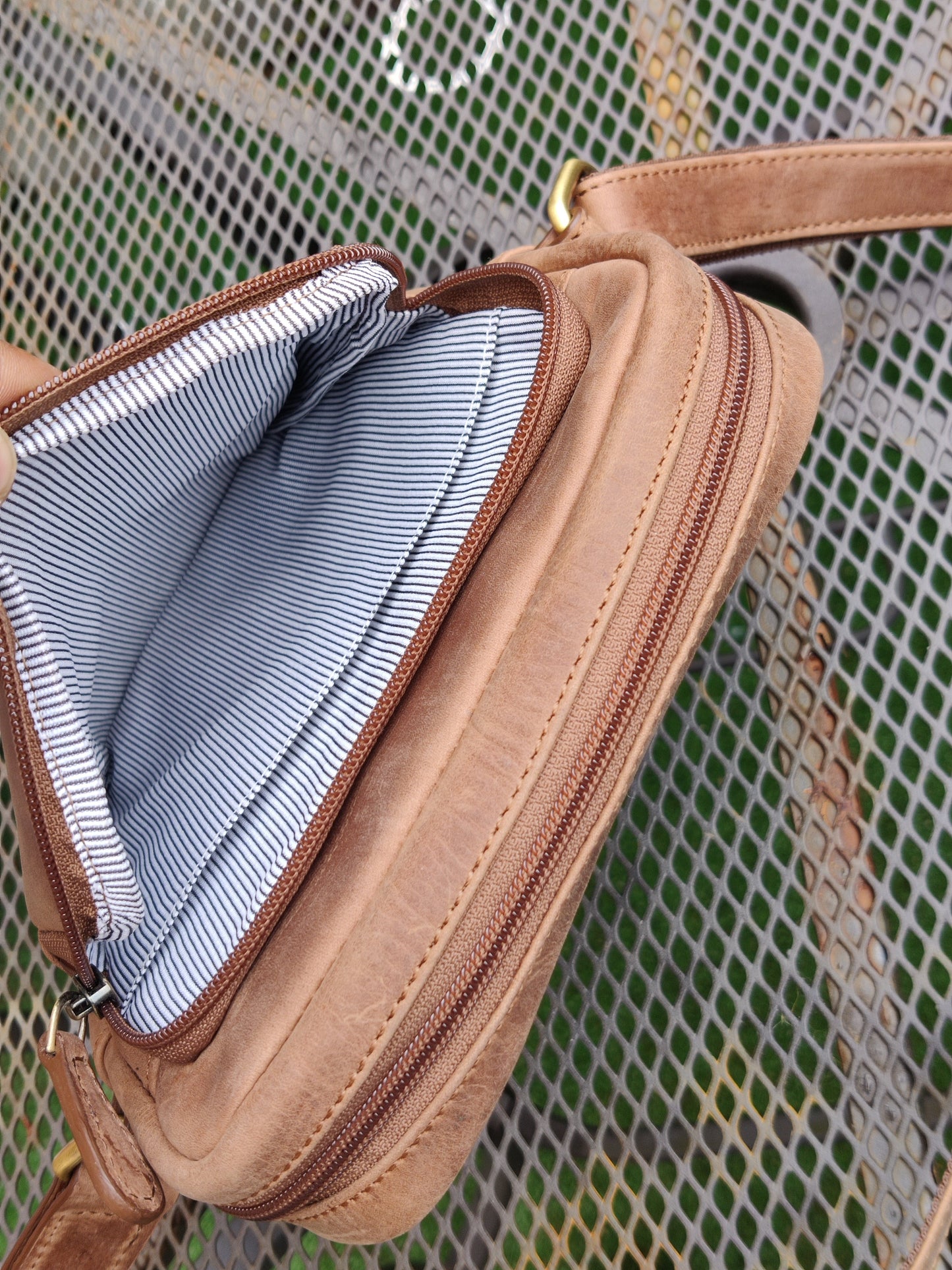 Men's Messenger Bag | G&T