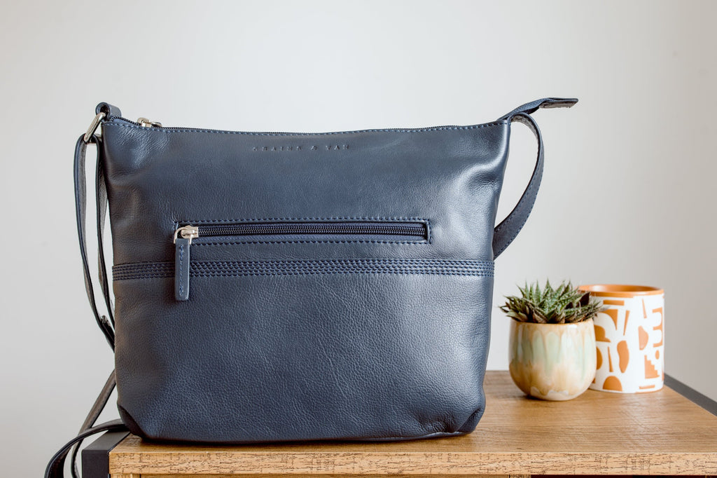 G Classic Shoulder Bag | G&T