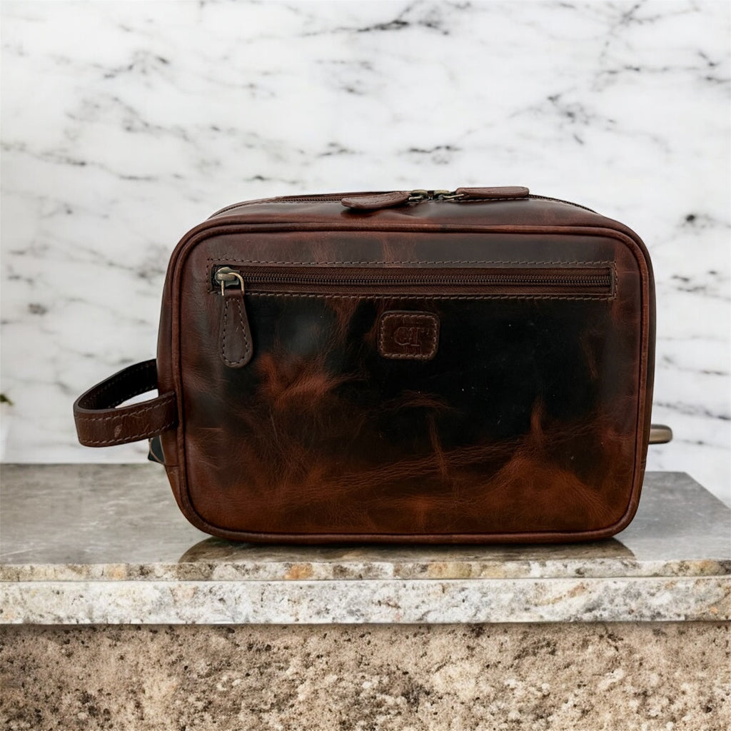 Chester Distinction Leather Wash Bag | Grains & Tan