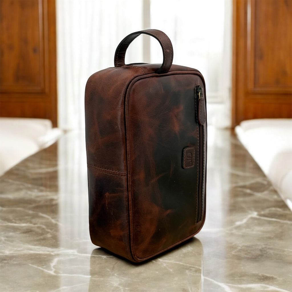 Chester Distinction Leather Wash Bag | Grains & Tan