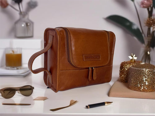 Blenheim Heritage Leather Wash Bag | Grains & Tan