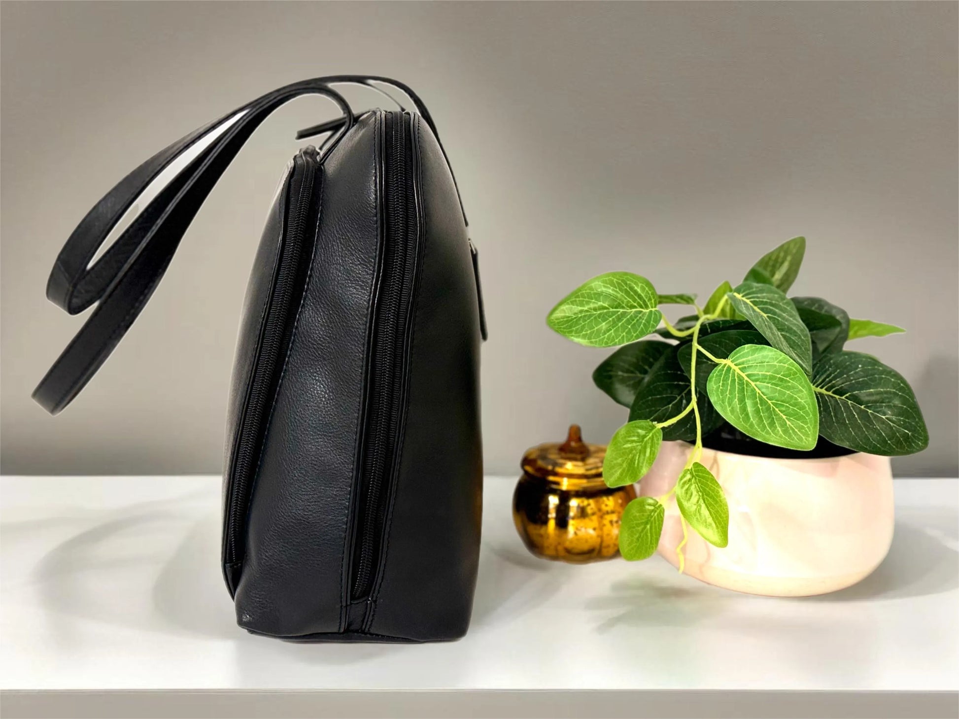 GT-H67 Grains & Tan Classic Multi-Compartment Ladies Work Bag with Long Strap, Made from Full-grain Cowhide